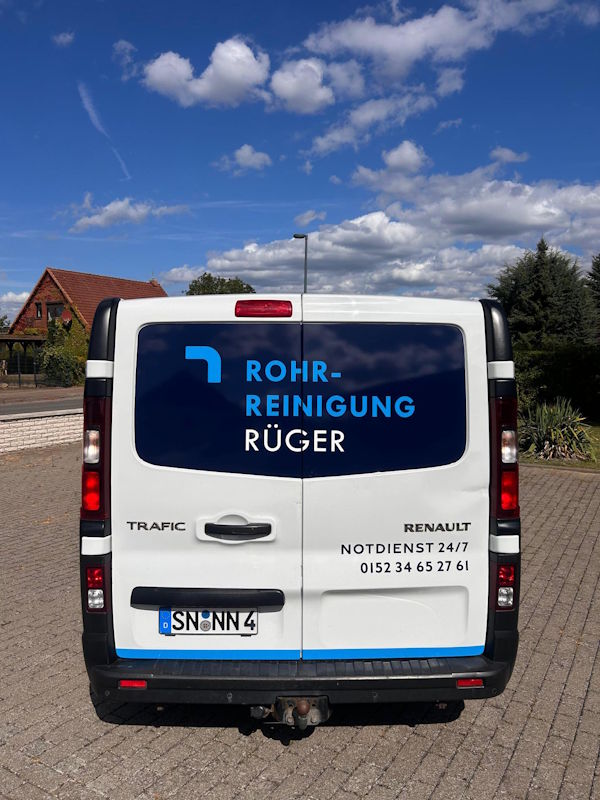 Firmenfahrzeug von Rohrreinigung Rüger aus Schwerin